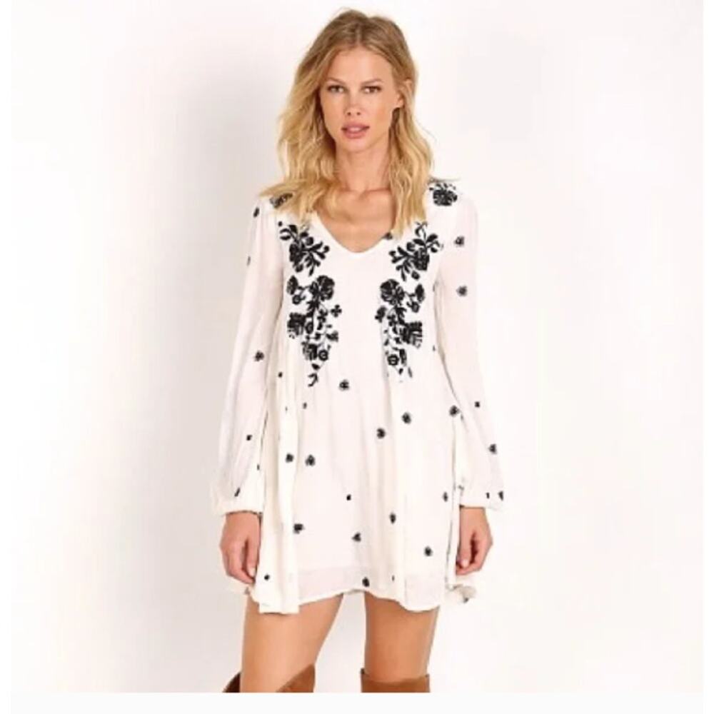 FREE PEOPLE Ivory Flora Embroidered Long‎ Sleeve Sweet Tennessee Mini Dress XS